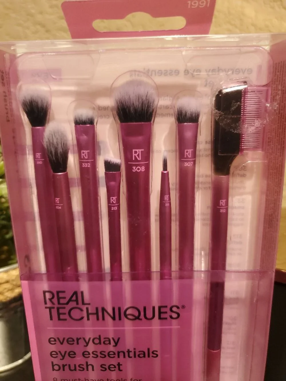 Real Techniques Eye Essentials Brush Set & False Lash Fuser - Brand New